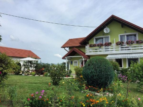 Отель House Antonia  Грабовац